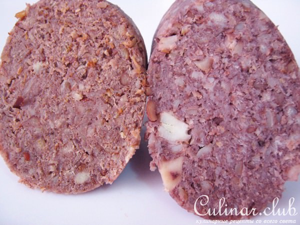 Колбаса осьминоговая в пряной и копченой вариациях