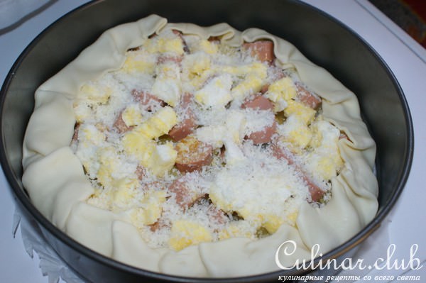 Пирог с картофелем и Wurstel