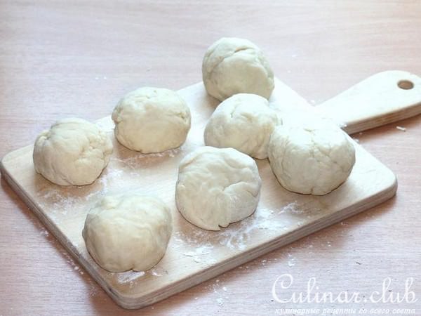 Плов с курицей в булочке 