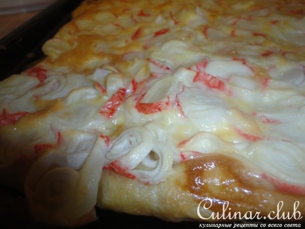 Пицца с крабовыми палочками