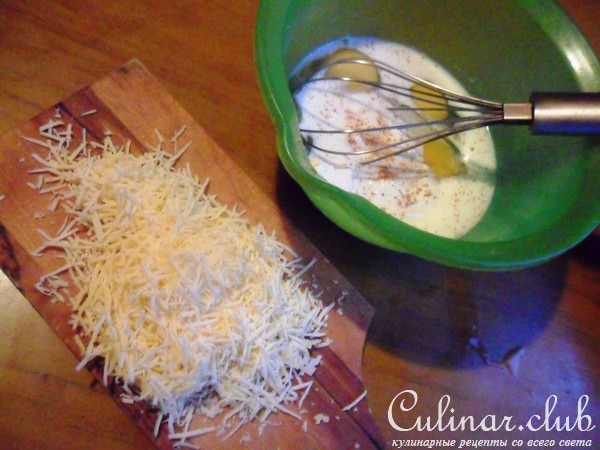 Открытый пирог с рисом и тунцом
