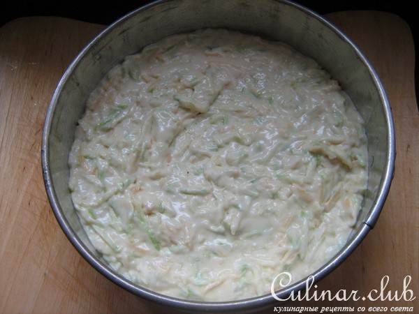 Не обыкновенно вкусный сырно-кабачковый пирог.