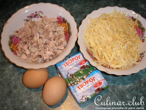 Пирог-запеканка из кабачка-цукини и курицы