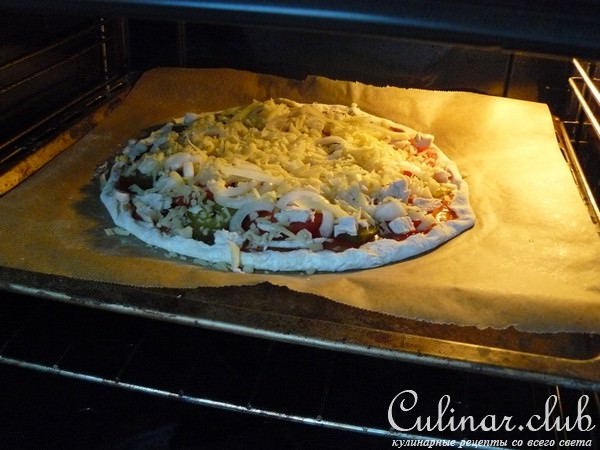Пицца с курицей