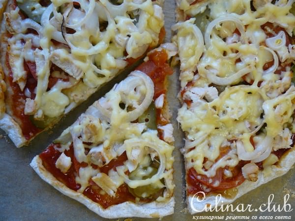Пицца с курицей
