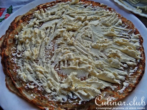 Блинные роллы с курицей и домашним маскарпоне