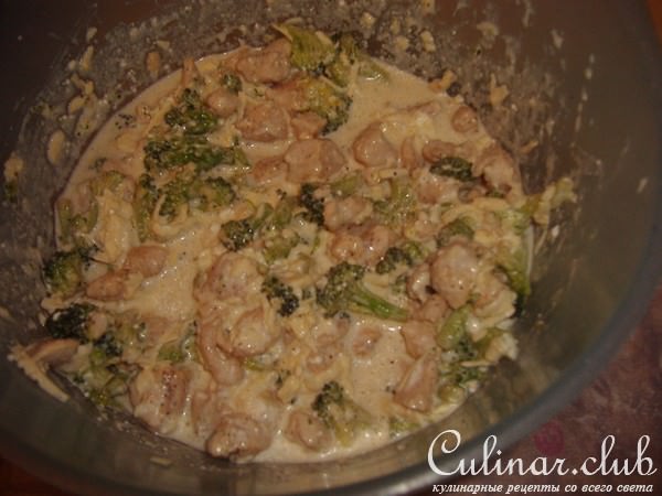 Пирог с брокколи и курицей с сыром!