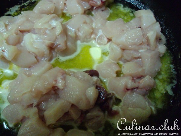 Штрудель с курицей и грибами