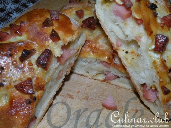 Пикантные косички с сосисками