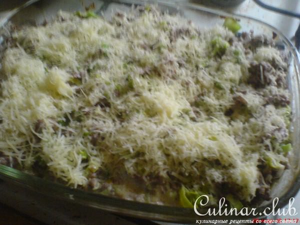 Мясной пирог с луком-пореем