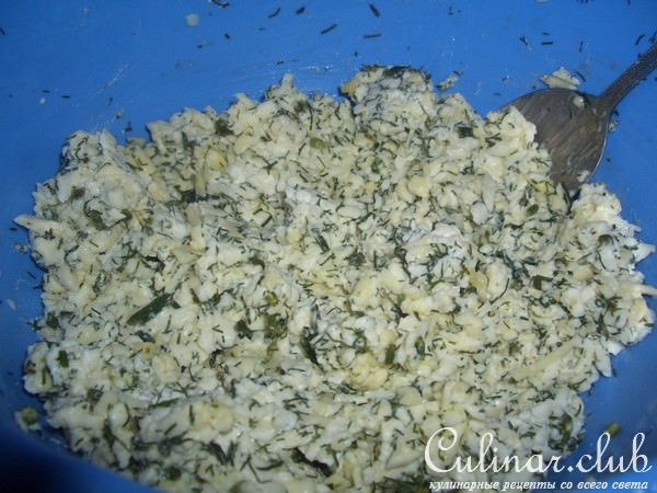 Пирог с адыгейским сыром,укропом и чесноком. (ФМ)