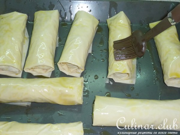 Бурекасы с рубленой говядиной и печеными баклажанами