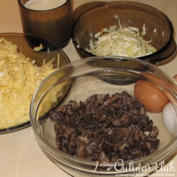 Сырный кекс с грибами и кабачком