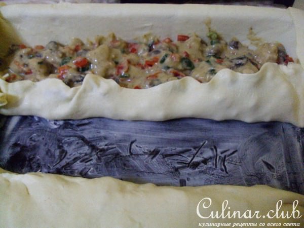 Штрудель с курицей и грибами