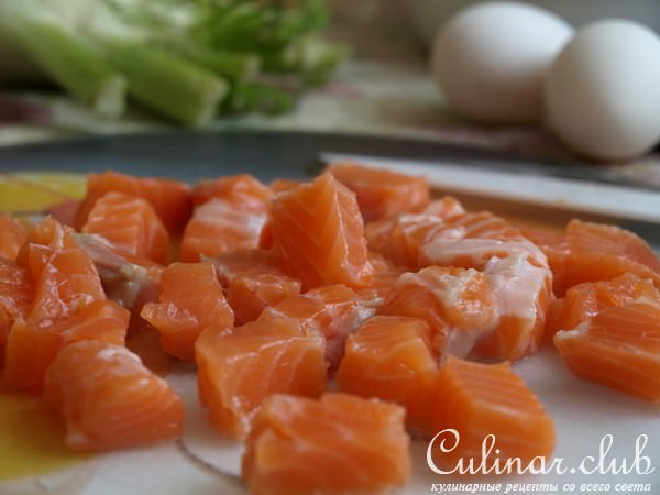 Киш с форелью, креветками и фенхелем