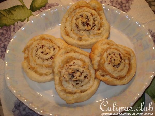 Творожное печенье с фруктами и орехами