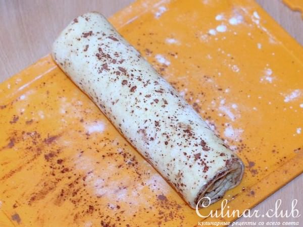Творожное печенье-рулетики с какао и корицей
