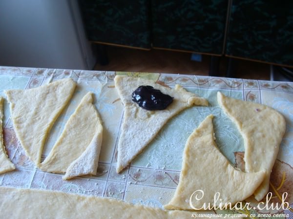 круассанчики с черникой