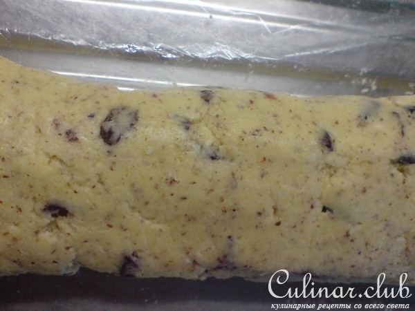 Печенье с вяленой клюквой и фисташками