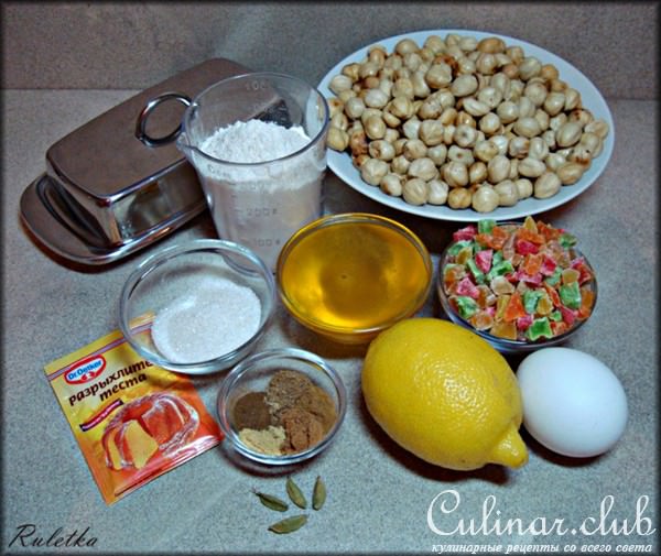 Пряники медовые с орехами и цукатами "Упоение".