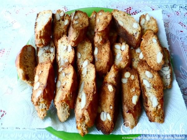 Кантуччи