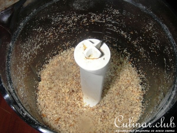 Быстрые слойки с орехами