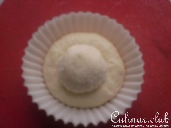 Булочки с черникой