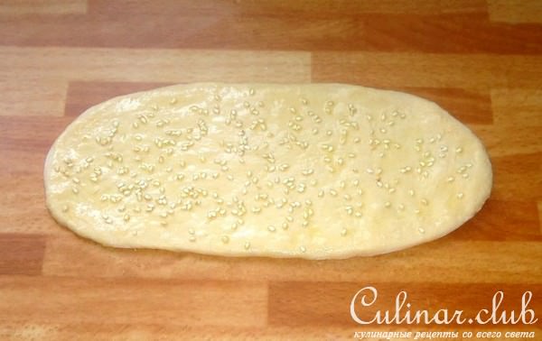 Томатные бублики с кунжутом (постные)