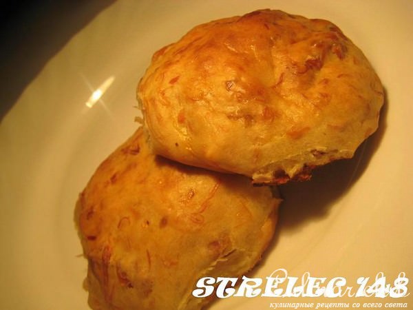 Булочки с курочкой и фисташками.
