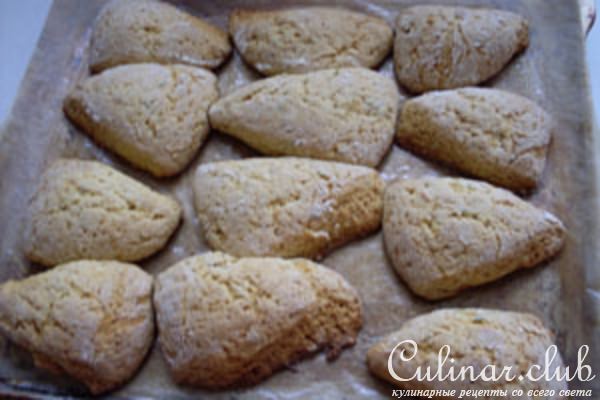 Булочки - сконы с лавандой