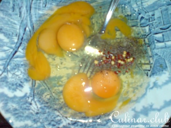Пирожки с зелёным луком и яйцами