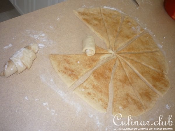 Рогалики с корицей и сахаром.(мой вариант).