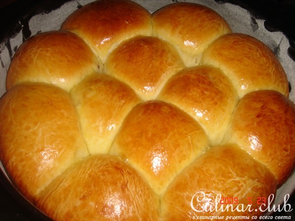 Булочки с вишней