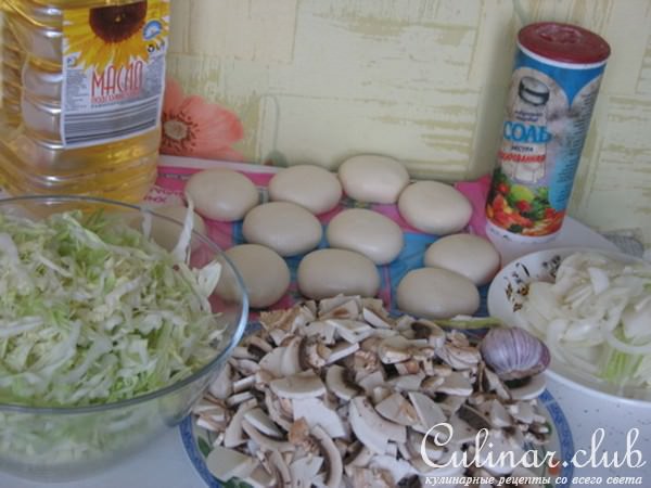 Быстрые пирожки с капустой и грибами