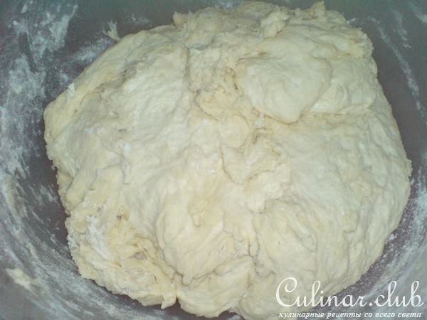Пирожки с зелёным луком и яйцами