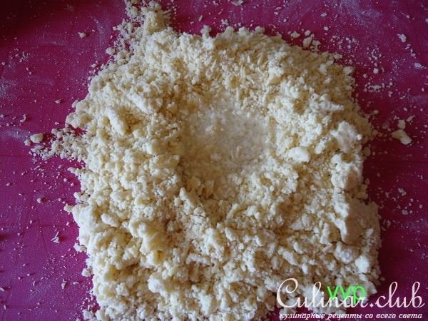 Португальские пирожные с клубникой