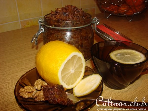 десерт КУЧЕРМЕГ (КУрага,ЧЕРнослив,МЕд,Грецкие орехи) 