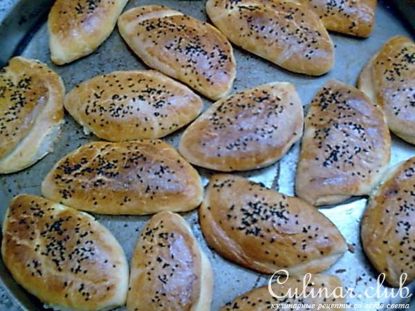 Пирожки с сыром и зеленью 