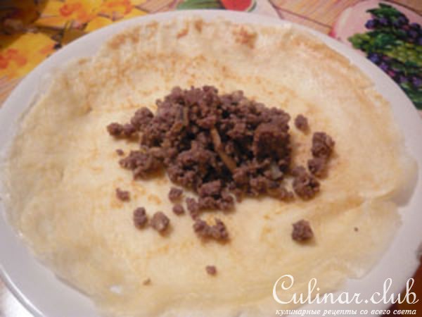Блинчики с мясной начинкой