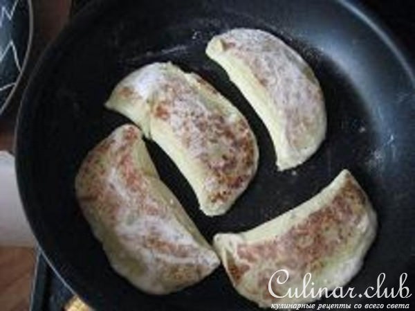 Картофляники с капустой и грибами