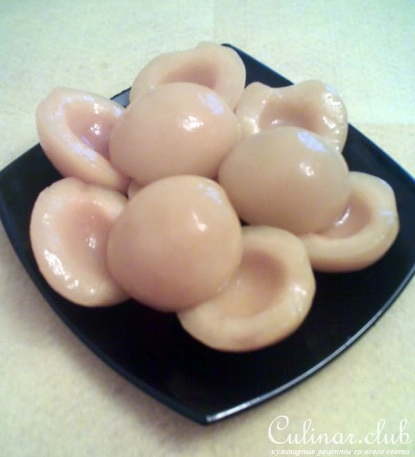 Персики фаршированные курицей