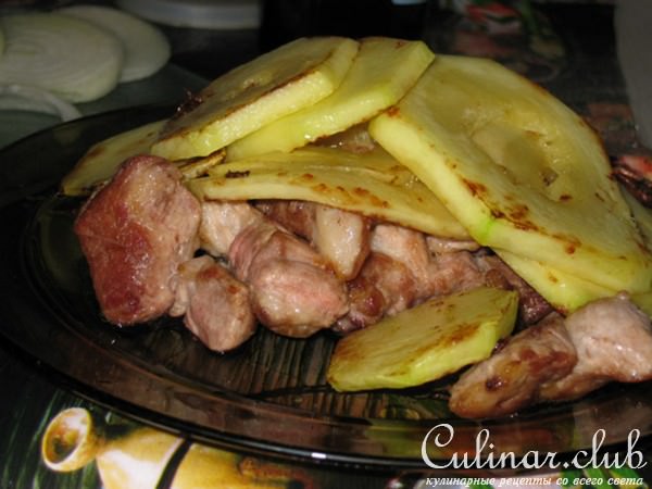 Мясо под овощной шубой "Закат"