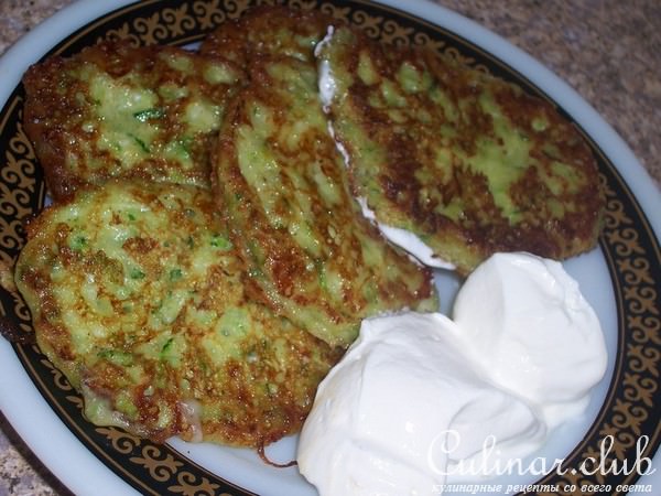 Оладьи из цуккини с сыром