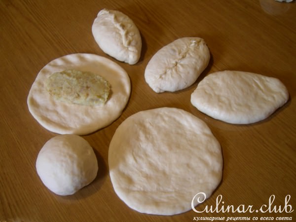 Постные жаренные пирожки с картошкой