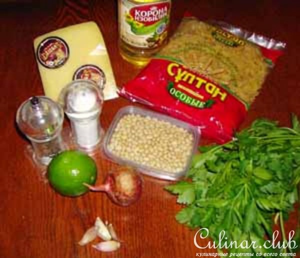 Макароны с зеленым ореховым соусом