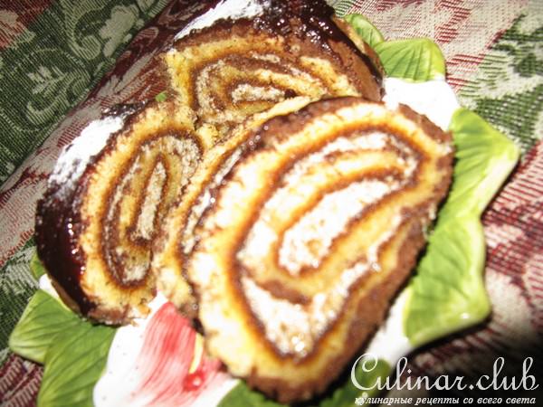 Нежный рулет с банановым кремом