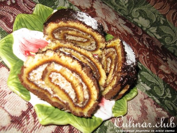 Нежный рулет с банановым кремом