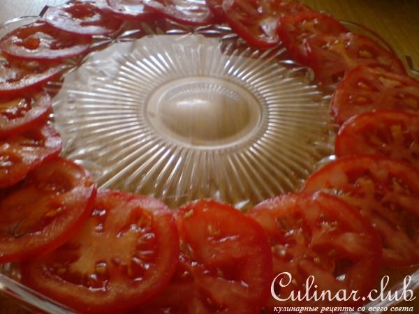 "Рождественский венок" ……..из салата "Caprese "