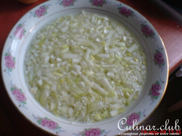 Луковый салатик (прекрасное дополнение к мясу)