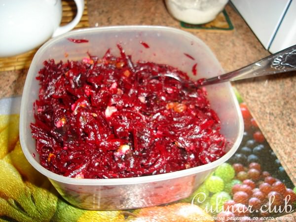 Салат "Изюминка"